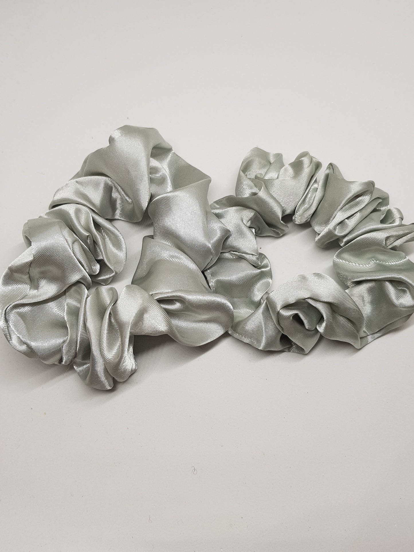 Chouchou satin argent