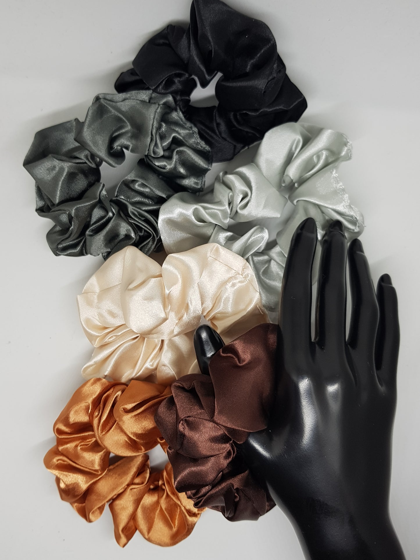 Chouchou satin noir
