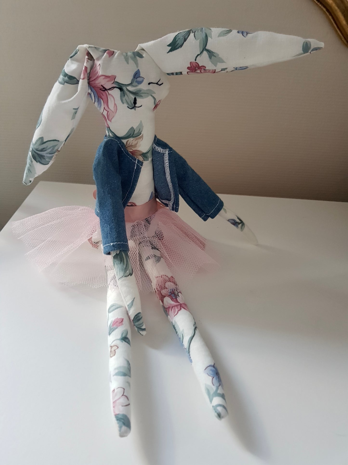 Peluchette lapin fleurs