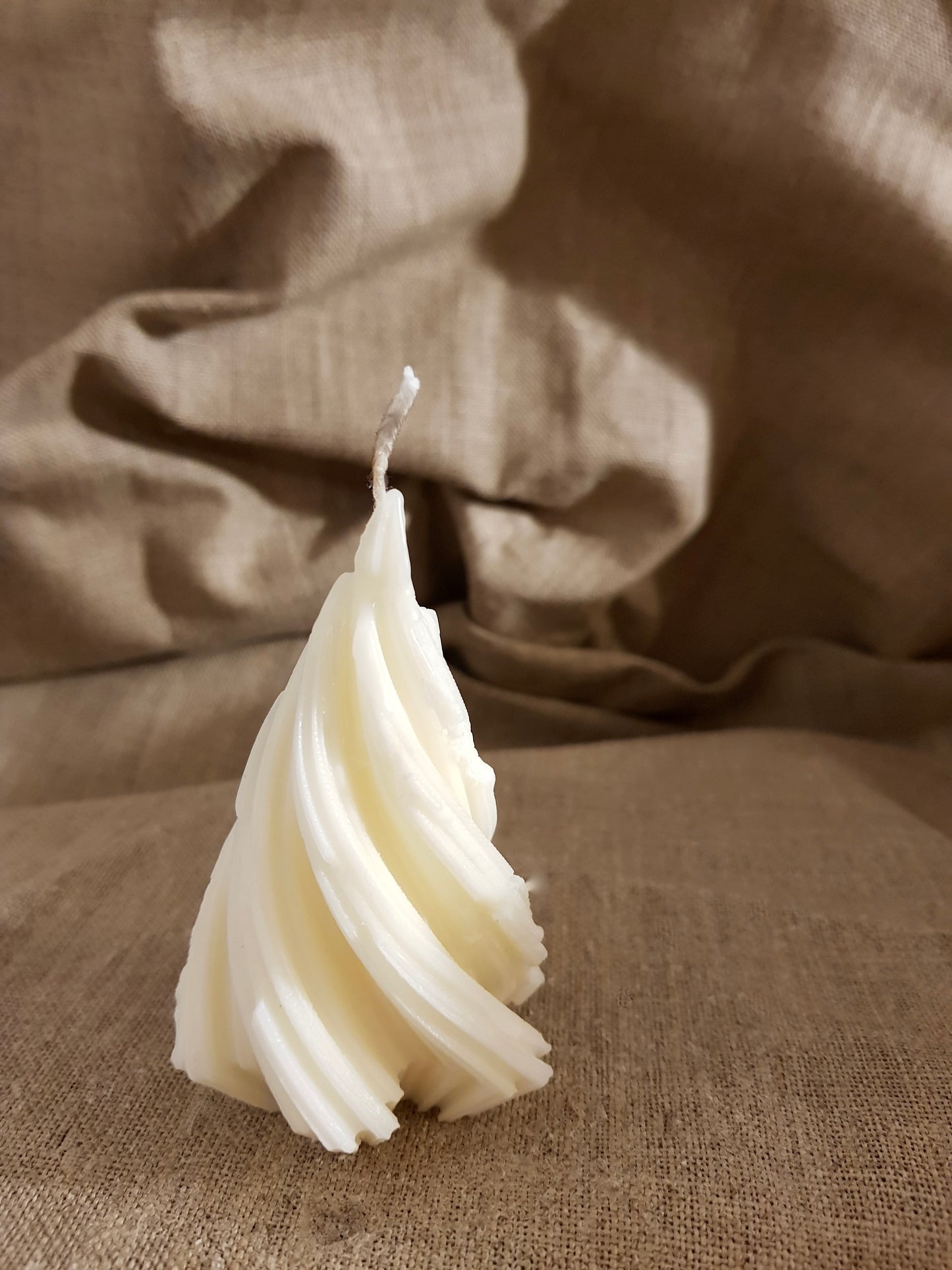 Bougie Sapin tourbillon